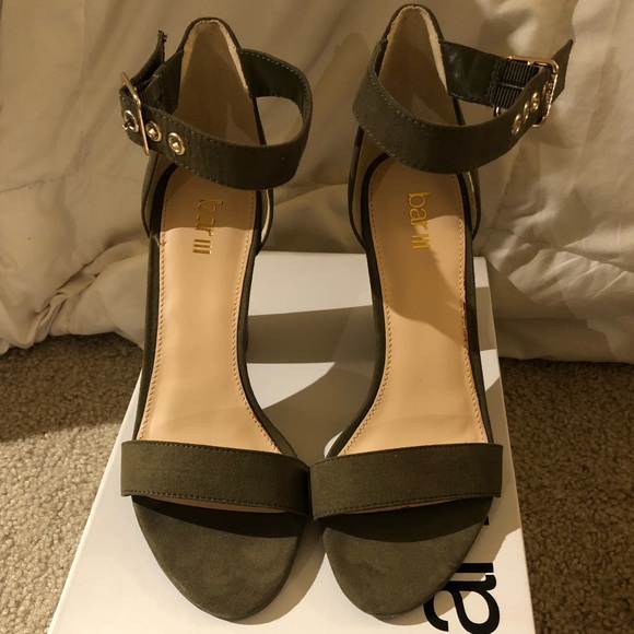 Bar III Olive Green Heels - Picture 2 of 3